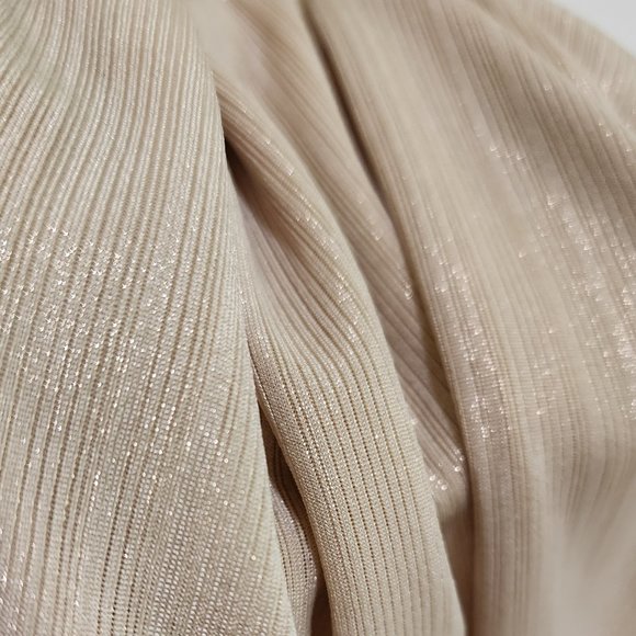 Satin halter top - Picture 6 of 6